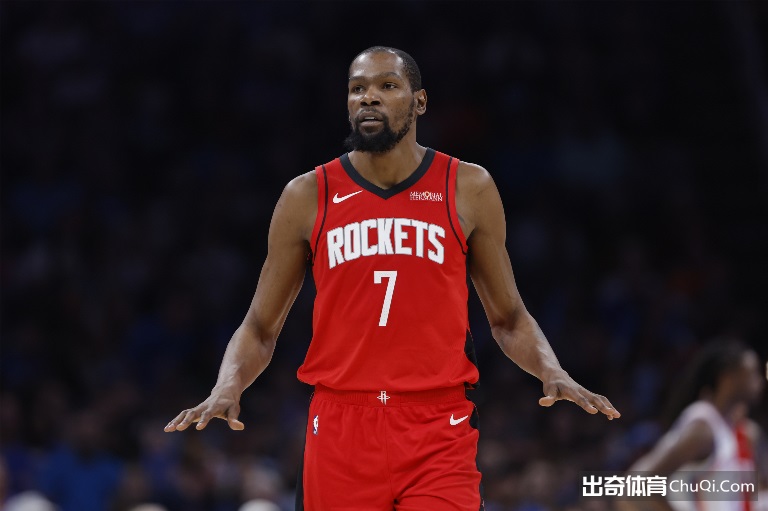 费南多遭犯,规点球,马莱莱一蹴,yy易游体育官方,yy易游中国体育,YY易游体育官方网站,yy易游体育app下载