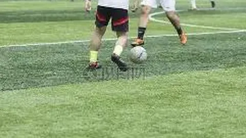 英雄联盟电竞世界杯闭幕，中国战队荣获冠军