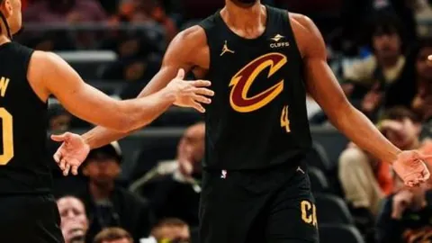 摩纳哥之战恩裏克直言不易，翘首以待巅峰对决！